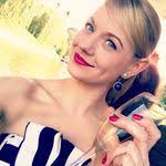 Laura Demery's Instagram, Twitter & Facebook