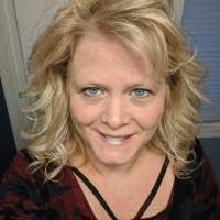 Michelle Browne's Instagram, Twitter & Facebook