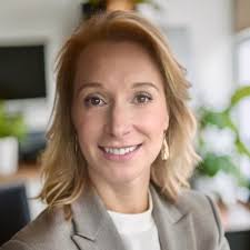 Today I wrapped a 20 year chapter at Full Sail University. And now start a… 