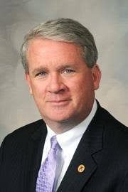101st General Assembly U of I Caucus Senators Senator Neil Anderson (R)  36th District Biography: Raised in the Quad CIty area an