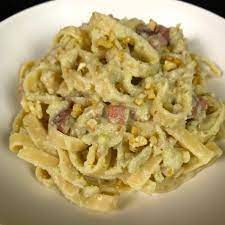 Al Ta Cucina Pasta Con Crema Di Broccoli Speck E Noci Facebook