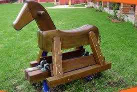 No hay mucho espacio para coches. Buscas Juegos Infantiles En Madera Para Jardines Y Parques Quito Doplim 702357 Juegos Infantiles Parques Jardines