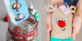 There are two ways to make this circle flap gift card holder. 12 Diy Christmas Gift Card Holders Best Holiday Card Holder Ideas