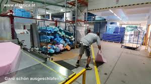 Elastica latexmatratzen verbinden moderne verarbeitung und höchsten liegekomfort mit den vielseitigen eigenschaften der. Elastica Matratzen Kuchl Bei Salzburg Die Produktion Teil 2 Elastica Youtube