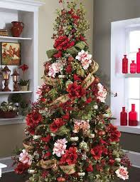 Top 10 Christmas Decoration Ideas Trends 2019 2020 Pouted Com Floral Christmas Tree Beautiful Christmas Trees Decorated Christmas Floral