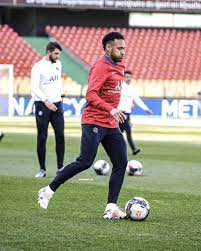 However, this is fortnite, and fortnite is famous for one thing: Neymar Boots Transformed Into Fortnite Advertising Object Also For Champions League Footy Headlines