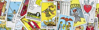 Choose from contactless same day delivery, drive up and more. The Rider Tarot Deck Waite Arthur Edward 9780913866139 Books Amazon Ca