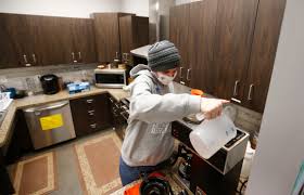 Has hired for this role Donors Volunteers And Churches Help Hundreds Find Shelter From Cold