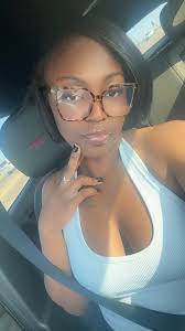 Alyssa Simone 🌻 (@wsaj_)