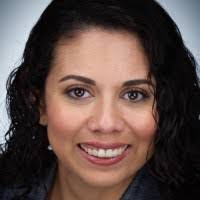 Renee Mealey's Instagram, Twitter & Facebook