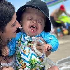 Natasha Kent's Instagram, Twitter & Facebook