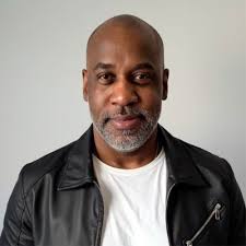 Former NFL star from Detroit, Luis Sharpe Jr., is driven by sobriety and  service