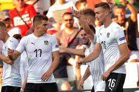 Kalajdžić kariyerine avusturya'da fc admira wacker mödling için profesyonel futbolcu olarak başladı. Srbin Na Selu Skuplja Snagu Za Teror Nemackih Odbrana Alo Rs