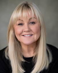 Lisa George (@lisageorgeactor) • Instagram photos and videos