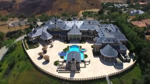 What is drake's net worth? Jeffree Star Moved A Look Inside His Hideous New House Film Daily