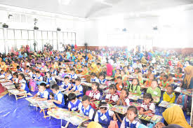 Cara menggambar gedung sekolah belajar menggambar dan mewarnai. Buka Lomba Mewarnai Tk Dan Paud Bupati Adipati Dongengkan Cerita Macan Dan Tupai