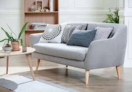 Get tips for arranging living room furniture in a way that creates a comfortable and welcoming environment and makes the most of your space. Interior Design For A Rectangular Living Room Jysk