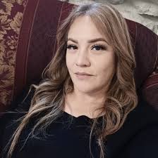 Who can make a cake in 77017 for this Saturday, 3/9?