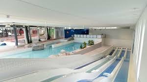 Saint Nazaire A La Piscine L Escalier Des Toboggans Sera Change Saint Nazaire Maville Com