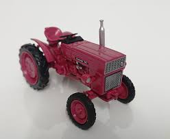 Tractoare romanesti utilaje agricole si industriale tractoare 49 lei topraisar azi 10 €. Colectie De Machete Vitrina Cu Machete