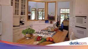 (2) working top / table top. Ini Cara Menyiasati Dapur Kecil Agar Tetap Nyaman Untuk Memasak