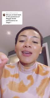 Nicole Veno's Instagram, Twitter & Facebook