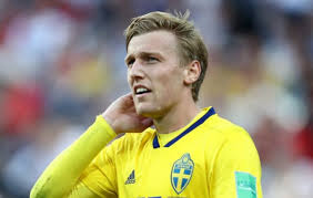 00:35 «переименовать в «сэйнт эмиль форсберг арена»? Emil Forsberg