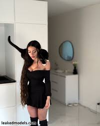 Sunmerjoy's uncensored body revealed