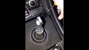 Demontage Autoradio Pas A Pas Mercedes C200 Cdi 2006 Youtube