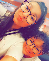 Bobbie Lara's Instagram, Twitter & Facebook