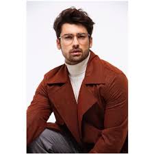 Alp navruz (born 15 january 1990) is a turkish actor and model. Who Is Alp Navruz Dating Alp Navruz Girlfriend Wife