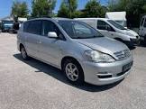 Toyota-Avensis-Verso