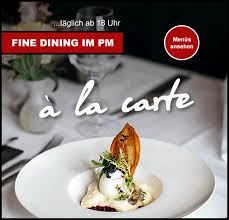 Look at this stunning dessert! Berlin Gourmet Spitzenrestaurant Und Fine Dining Im Restaurant Paris Moskau Exklusive Und Traditionelle Kostlichkeiten Nahe Berliner Hauptbahnhof Kanzleramt Reichstag Und Spree