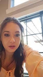 Danielle Benge's Instagram, Twitter & Facebook