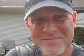 Todd Potter's Instagram, Twitter & Facebook