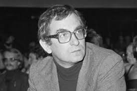 He made a large number of documentaries for television before shooting his first feature film presonel in 1975. 20 Lat Temu Zmarl Krzysztof Kieslowski Dzieje Pl Historia Polski