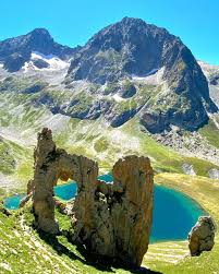 Roche Percee Et Lac De La Muzelle A Venosc Isere France Nature Photography Instagram Photo Boards