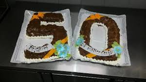 Utilizza i centrali per torte, sono belli e pratici. Torta 50 Anni Compleanno Bild Von Torchiana Terravazzi Maria Luisa Seregno Tripadvisor
