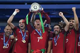 On sofascore livescore you can find all previous portugal vs france results sorted by their h2h matches. Las Mejores Imagenes Del Francia Vs Portugal De La Final De La Euro 2016 Chicago Tribune