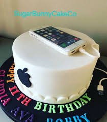 30th Birthday Cake Ideas For Husband Apple Iphone Cake 30thbirthday 30th Birthday Cake 14th Birthday Cakes 12th Birthday Cake Cake Designs Birthday