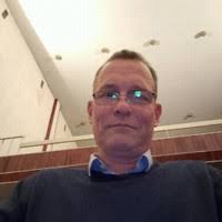 80+ perfiles de «Weiner»