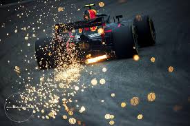 Enter the world of formula 1. The Winning Formula For F1 Photography
