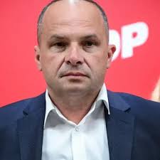 Vican: Obrazovani ljudi se lakše štite od laži i rjeđe podliježu lažnim  autoritetima