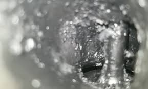 Faktor minyak kereta cepat habis berpunca dari minyak hitam. Deposit Minyak Enjin Kereta Motor Minyak Pelincir Enjin