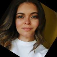 Elaine Vazquez's Instagram, Twitter & Facebook