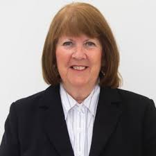 Caroline McManus (@bowkercj)