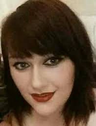 Lesley Betts's Instagram, Twitter & Facebook