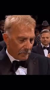 🌟 Kevin Costner emocionado en Cannes por el reconocimiento a la película  “The Bodyguard”!!! 🎬❤️ ¡Un clásico que nunca pasa de moda! , #song  #songlyrics #musicvideo #musically #music #quepelivemoshoy ...