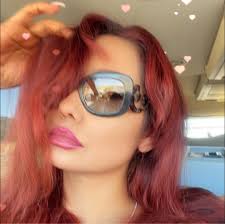 What is the admission price to the pool in Washington?