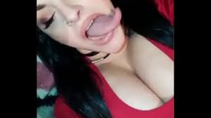 Long toung porn